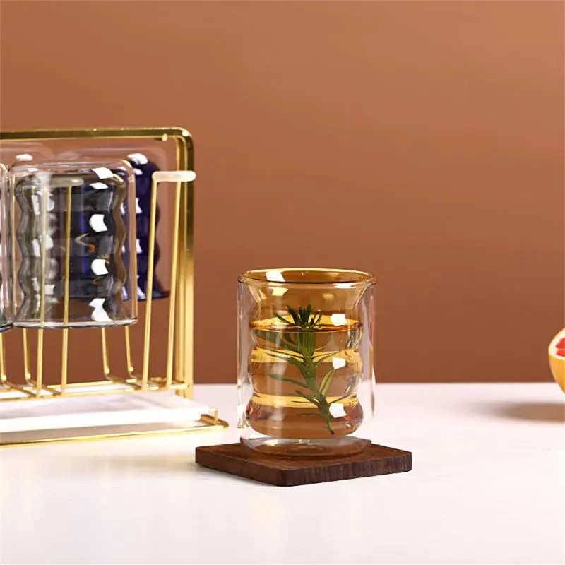 

Высококачественное боросиликатное стекло двойное кофейное стекло с элегантным и лаконичным общим дизайном и спиральным стеклянным стакан...