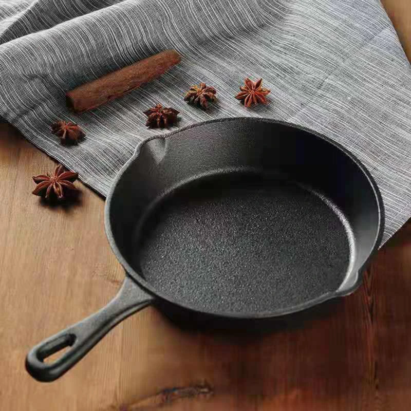 

Household Kitchen Cooking Tools Cookware 10cm Cast Iron Frying Pan Gas Induction Cooker Non-stick Mini Omelette Pan
