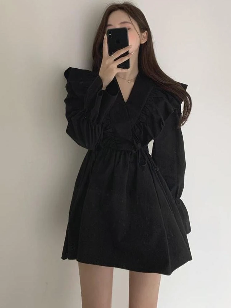 

QWEEK Vintage Black Ruffles Short Dresses Women Korean Fashion Casual Wrap Mini Dress 2022 Spring Summer Kpop V-neck Robe Famele