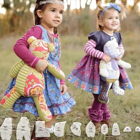 Комплект выкроек съемной одежды для игровой куклы
