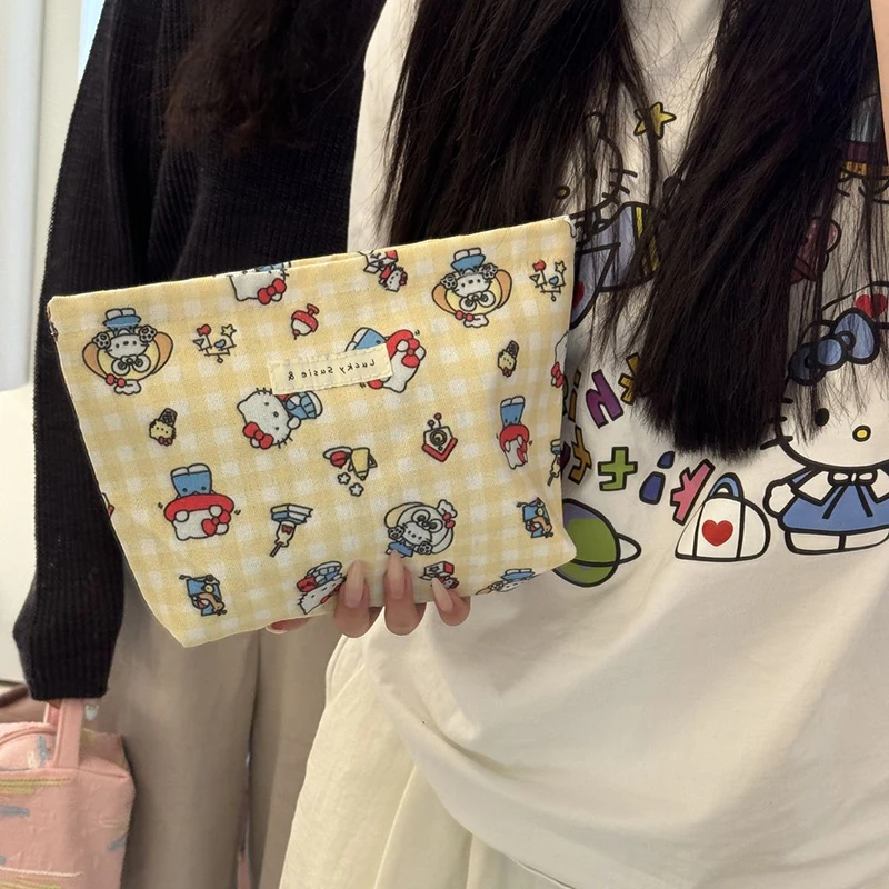 Новинка милая косметичка Ins Hello Kitty дорожная портативная мультяшная Сумка-клатч
