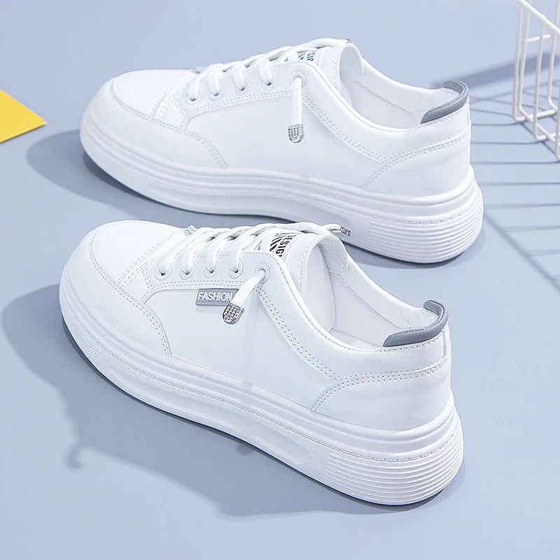Small White Shoes Women's 2022 Spring New Trendy Shoes Summer Korean Version Thicksoled Casual All-match Student Ins Shoes Women