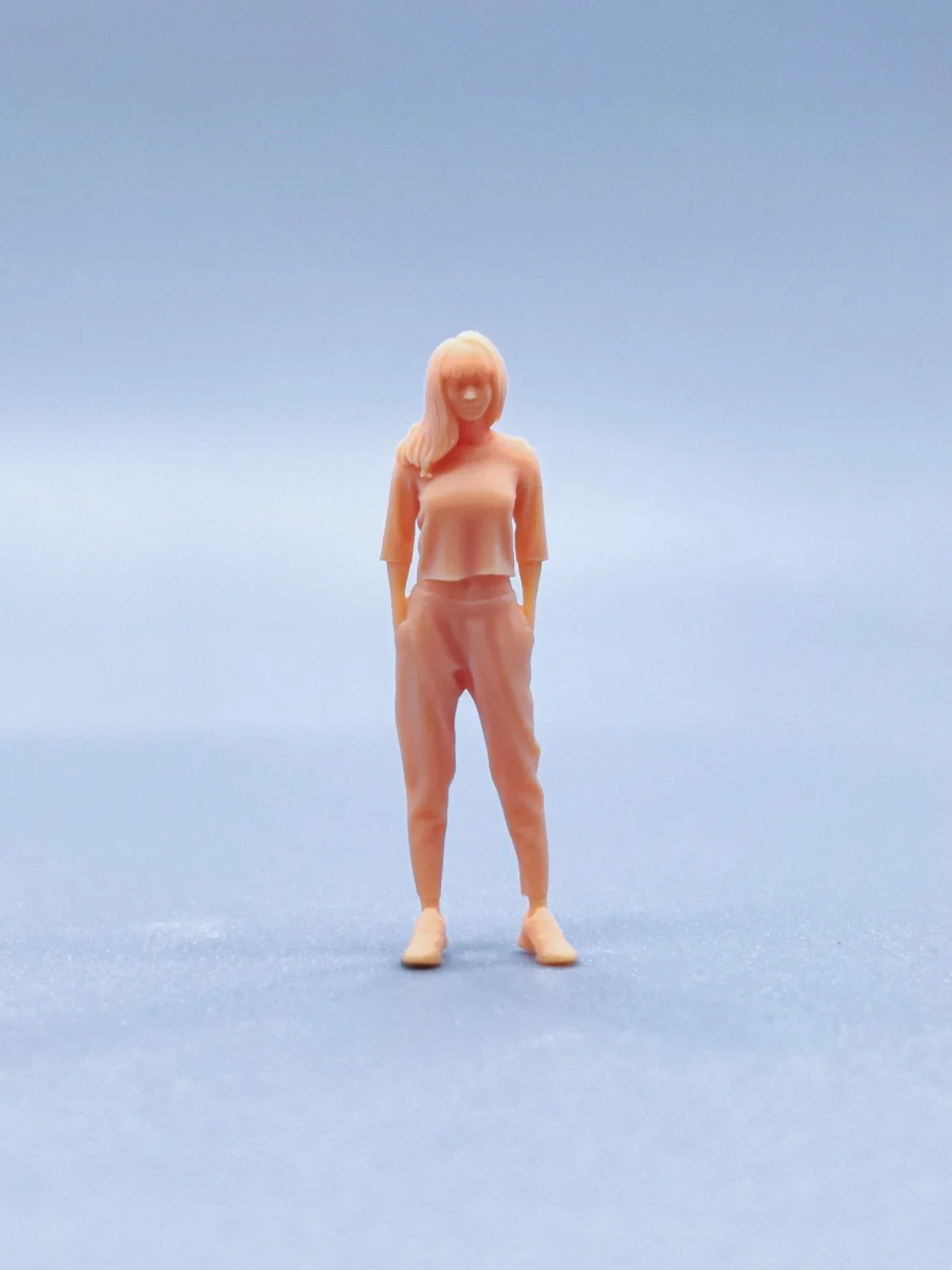 Статуэтка 1/64 1/50 1/43 масштабная модель из смолы стоячие руки в карманах нецветные