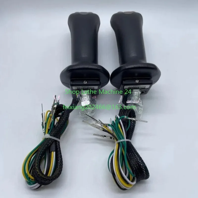 Фото Ручка джойстика 4 кнопки 12 мм для Sany150 Zoomlion280 XCMG Cat Sunward Rexroth №5