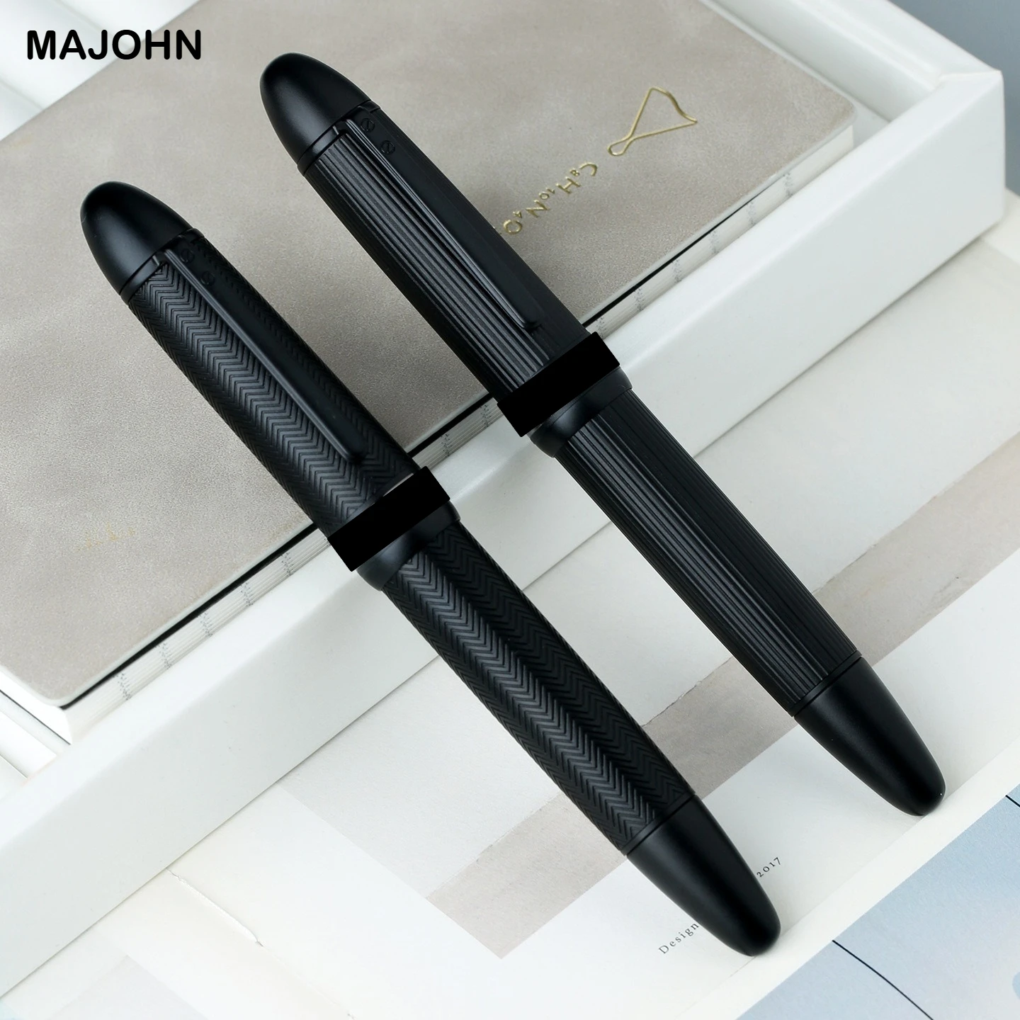 Фото Перьевая ручка MAJOHN P141 из латуни с чеканным узором, металлическая, 40 мм, с поршневым механизмом подачи чернил, для письма, школьные и офисные принадлежности, канцелярия №4