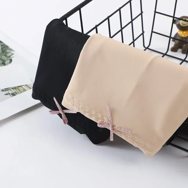 Сексуальные мягкие бесшовные защитные шорты с кружевными краями летние под