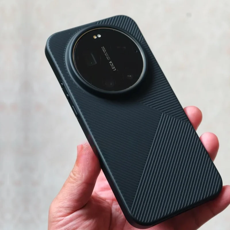 Фото Чехол для Xiaomi 17 Ultra, роскошный, с геометрическим рельефным узором, из твила, с защитой от отпечатков пальцев, ударопрочный, с бампером, для Xiaomi 17 Ultra Funda №5