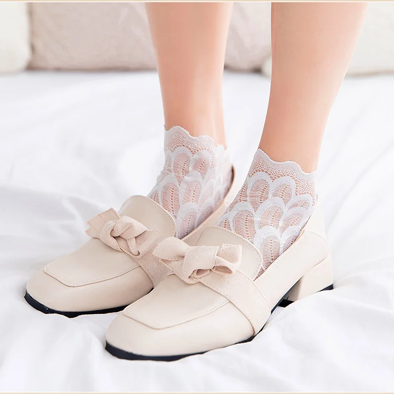 5Pairs Women Lace Flower Mesh Socks Non-slip Invisible Liner Sock Female Elastic Comfy Thin Transparent Breathable Ankle Socks