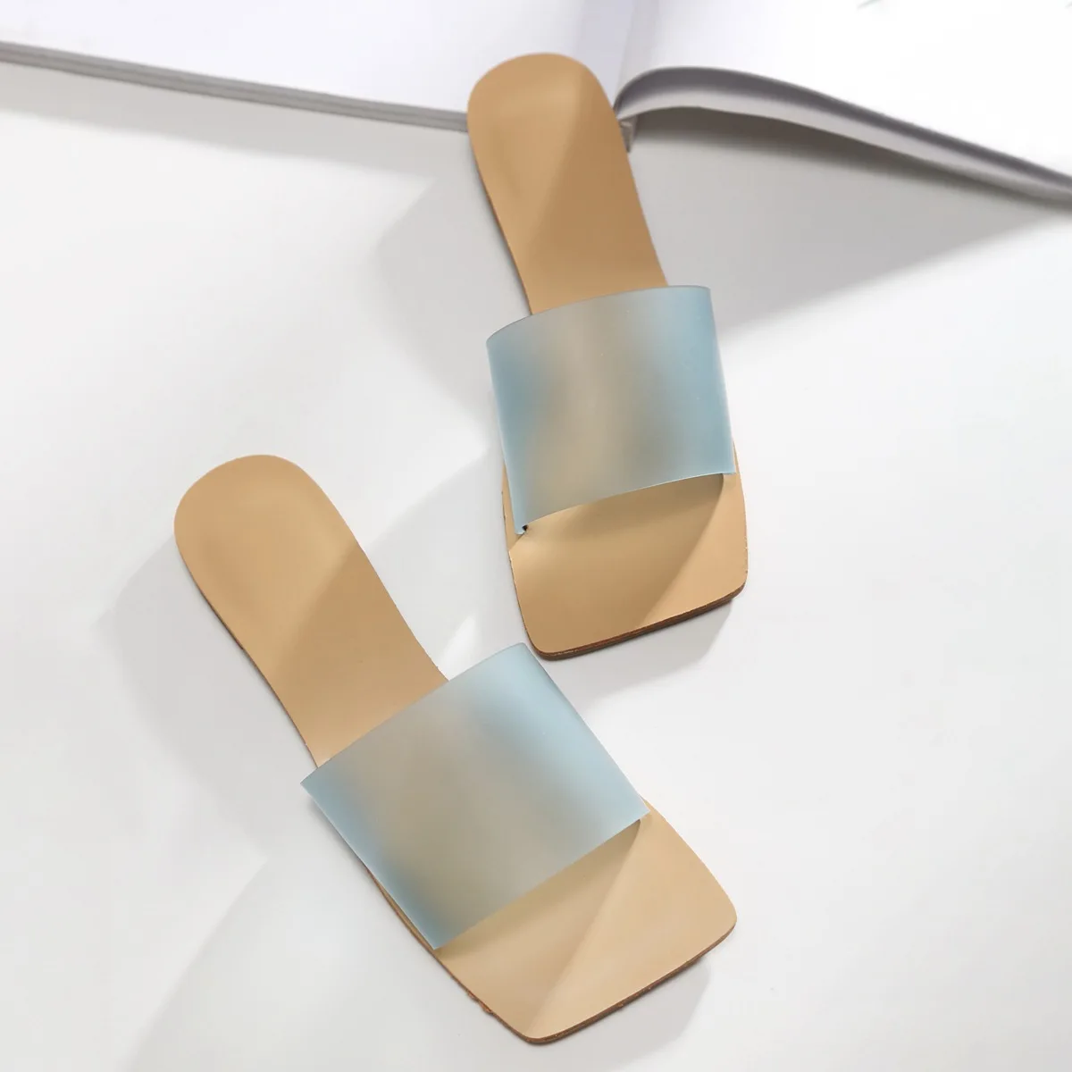 

Comfortable New Girls' Sandals Outerwear Candy Color One-line Sandals Ladies Jelly Fresh Outerwear Women Shoes Femme Zapatos 42