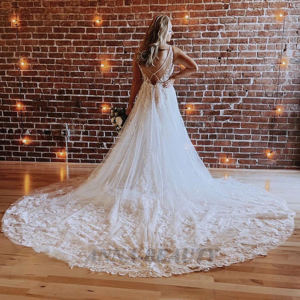 

Anna Wedding Dresses For Women 2022 Bride Exquisite Illusion Spaghetti Strap V Neck A Line Button Cathedral Train Personalised