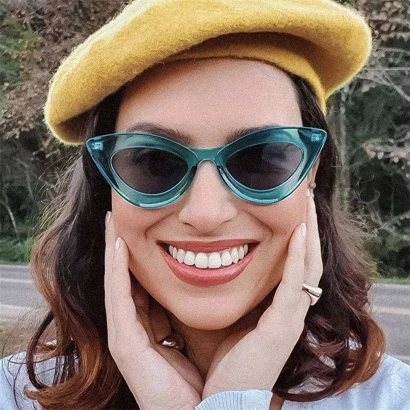 

Summer Small Frame Sunglasses Women Fashion Brand Design Vintage Triangle Female Sun Glasses Shades UV400