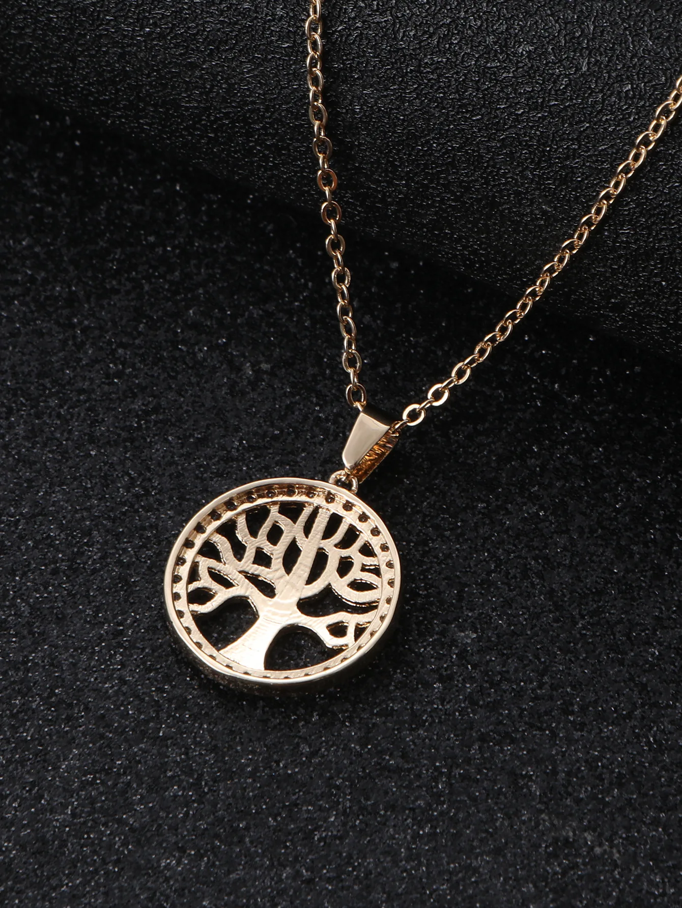 Тренды 2024 года колье с подвеской из нержавеющей стали золотым покрытием + серьги