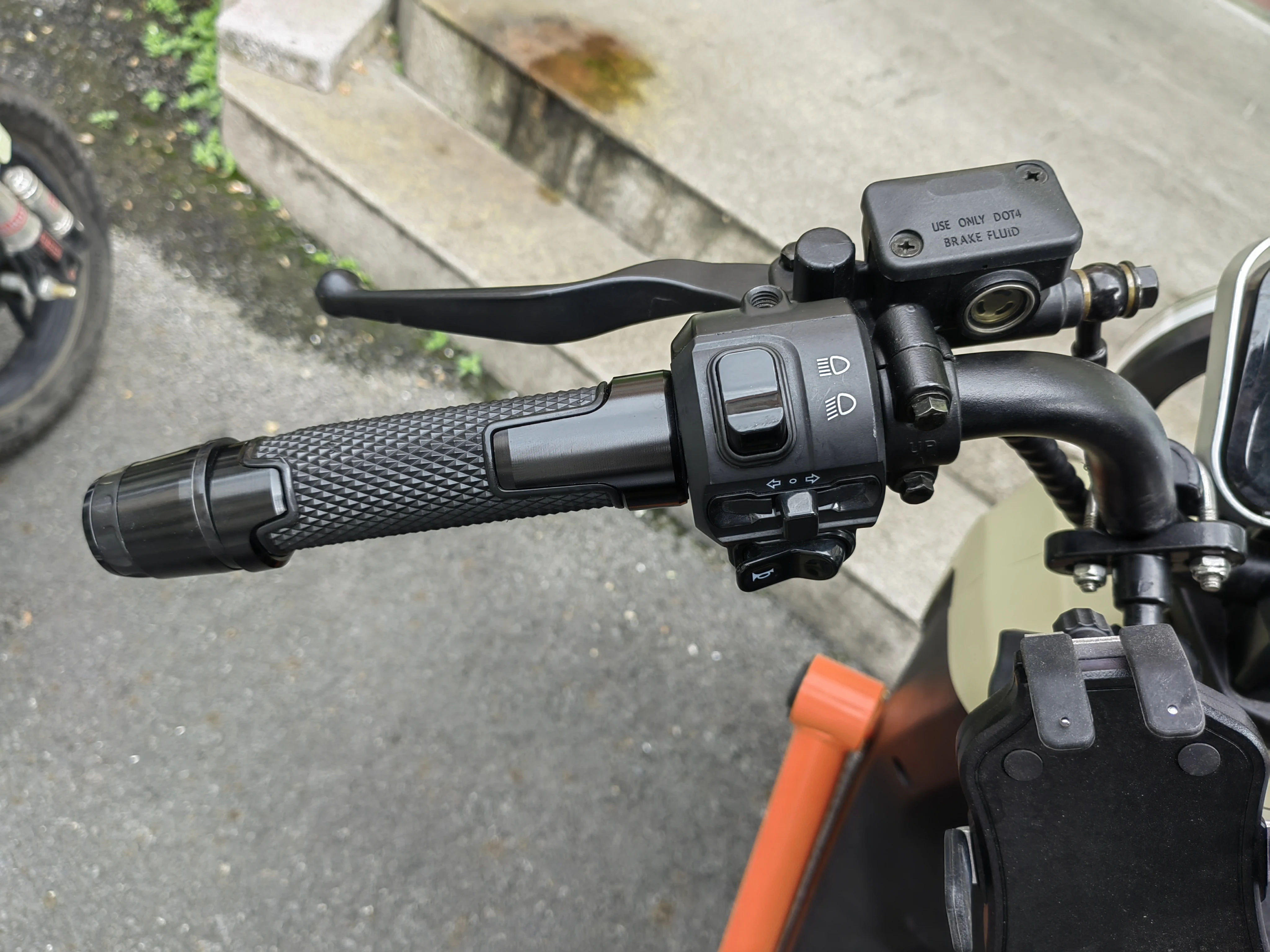 Алюминиевые резиновые ручки для мотоцикла BENELLI TNT125 TNT135 2016-2018 7/8 дюйма 22 мм