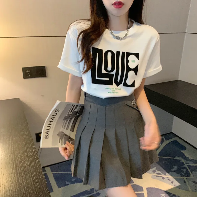 

Make firm offers summer new letters printed t-shirts show thin joker pleated skirt of tall waist two-piece fashion