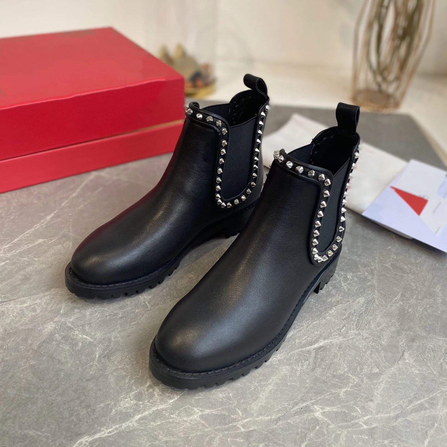 

Top Quality Womens High Heels Luxury Fashion Ladies Crystal Glisten Red Sole Shoes Classic Retro Designer 10cm High heel 0899HJ