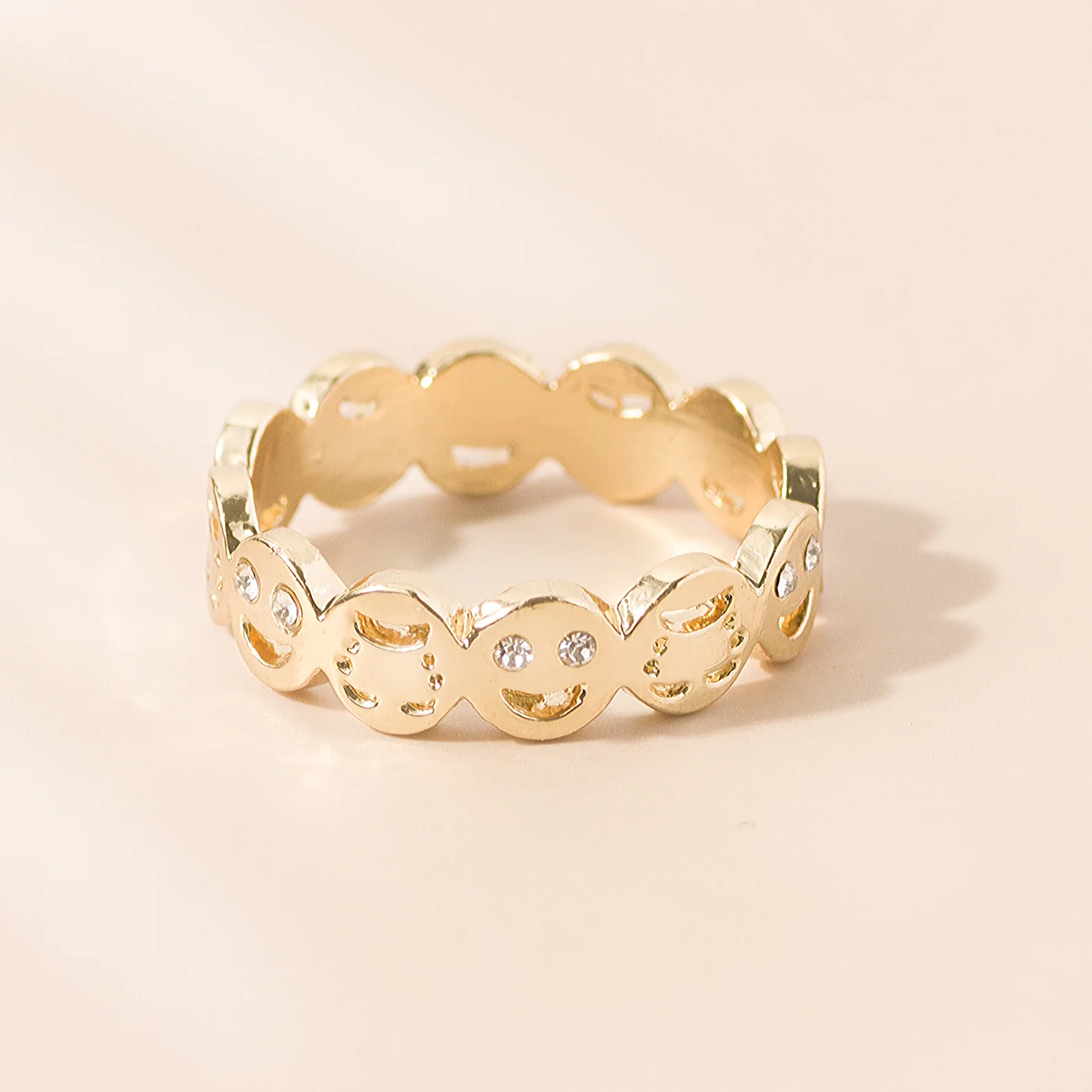 

2022 Creative Cry Face Zircon Rings for Women Ladies Gold Color Hollow Simple Rings New Trendy Fashion Female Ring Jewelry