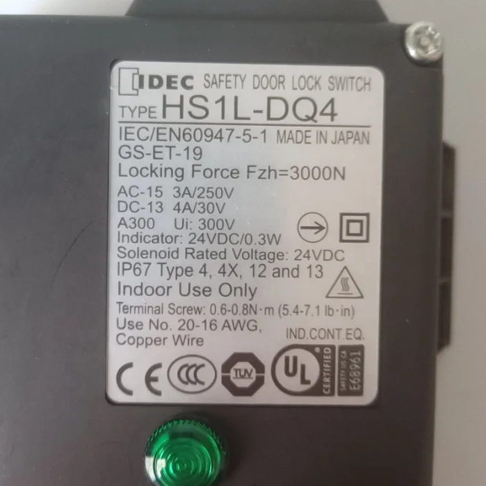 Безопасный пружинный блокировочный переключатель IDEC типа HS1L-DQ44KMSR-G Oringlan и новый в