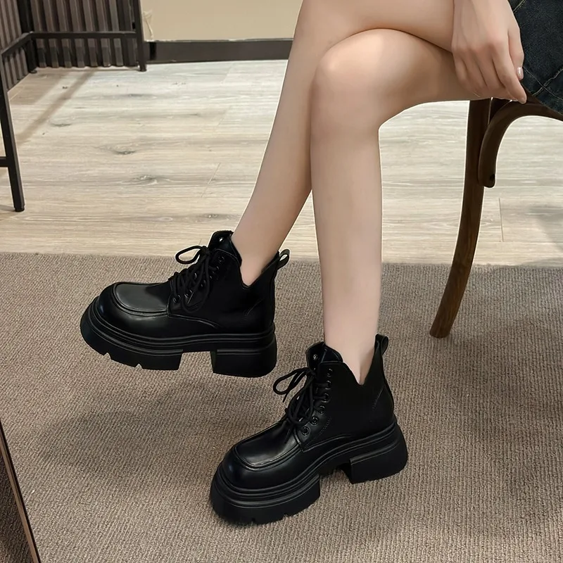 Женские ботинки с перекрестной шнуровкой ботильоны круглым носком и боковой