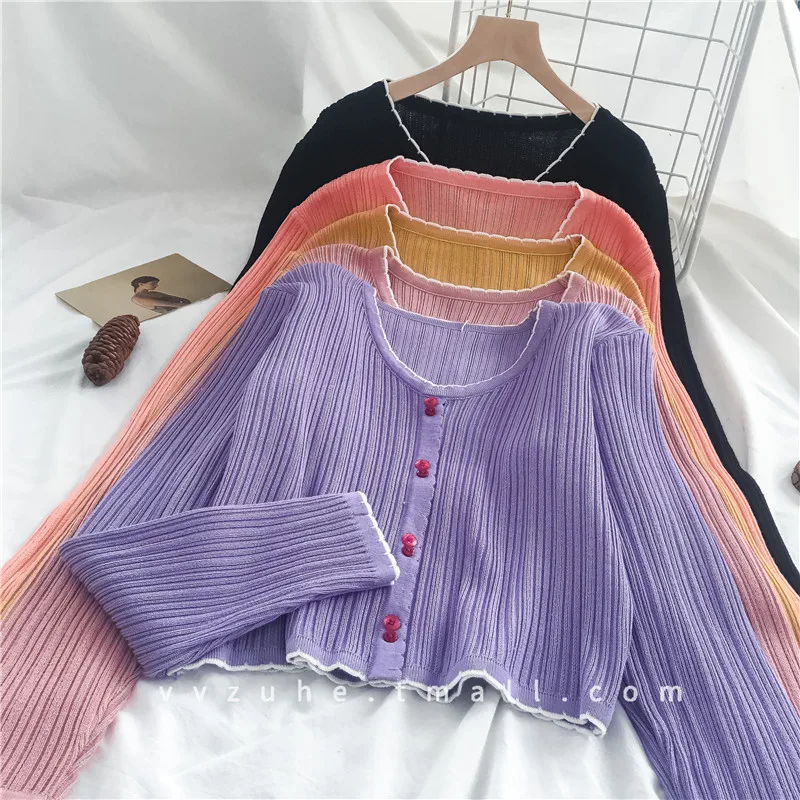 Женский трикотажный свитер с V-образным вырезом и длинным рукавом |