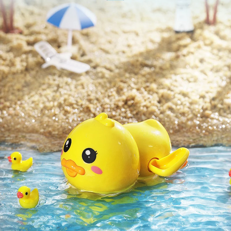 

Cute Yellow Winking Duck Bath Toy Divert Attention For Baby Kid Beach Pool Shower Water Toy Elephant Watering Can Toy