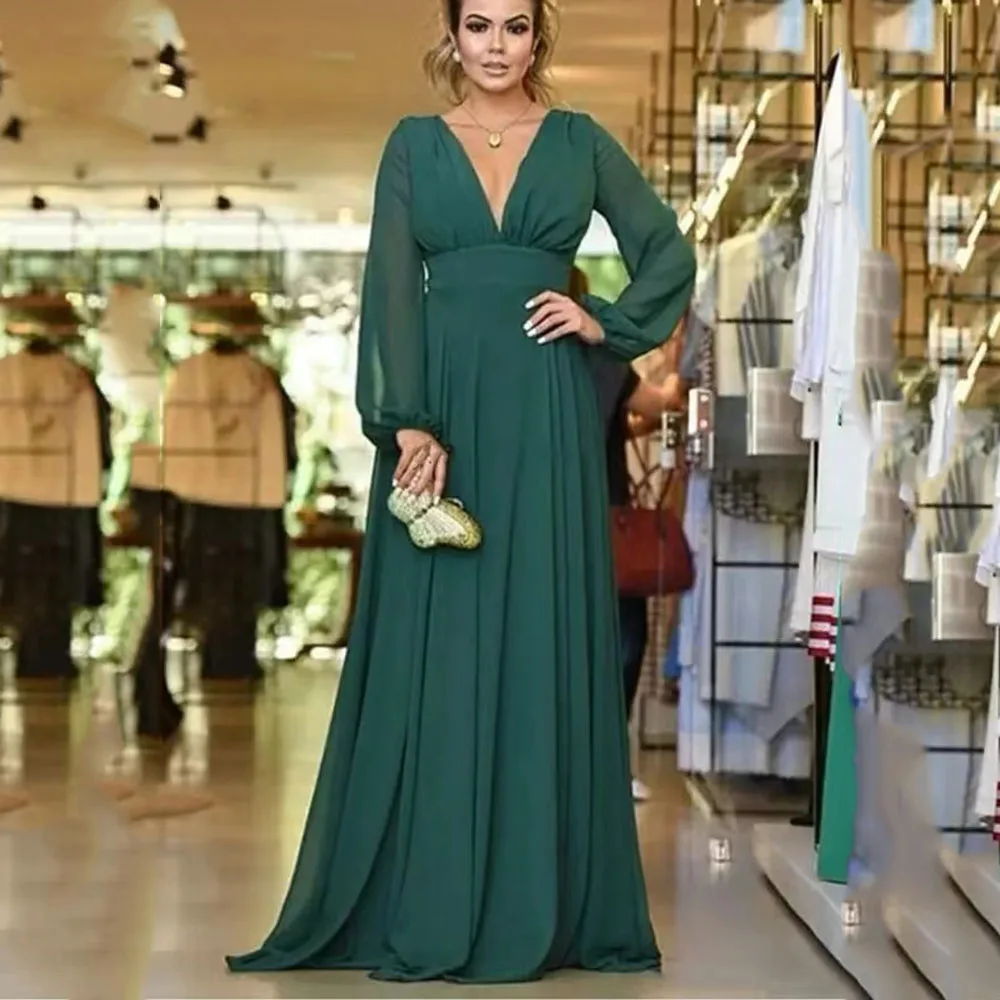 

2022 Chiffon Mother of the Bride Dresses with Long Sleeves for Women V Neck Open V Back Evening Dresses for Wedding Party
