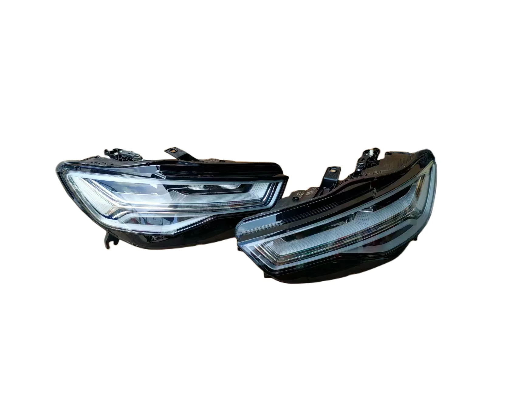 

Headlight Hot selling High quality Original Used headlight car For AUDI A6 C7 C8 car headlamp 2012-2018 YEAR auto lighting