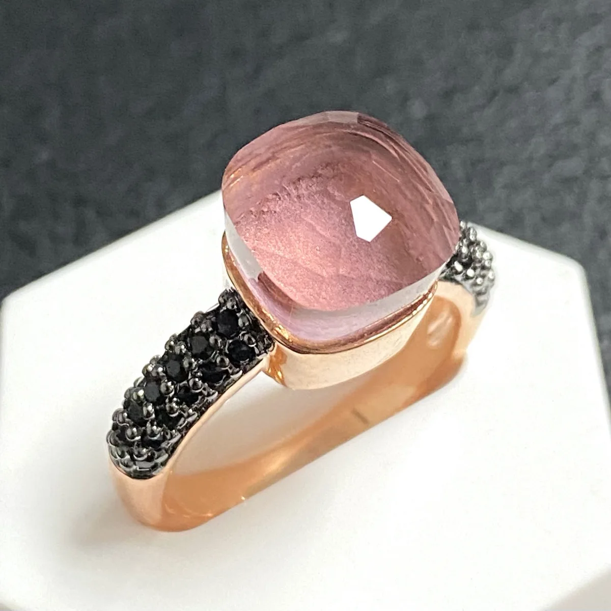 Кольцо Nudo 10 6 мм с инкрустацией из черного циркона и покрытием черным пистолетом