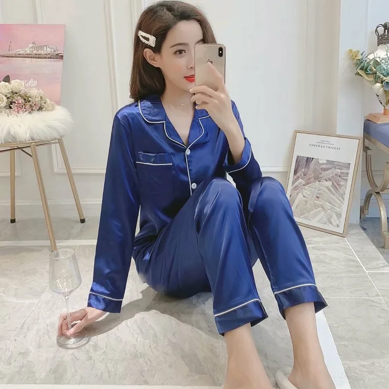 

Spring and Autumn Style Ladies Simple Lapel Cardigan High-quality Imitation Silk Long-sleeved Plus Size Home Service Pajama Set