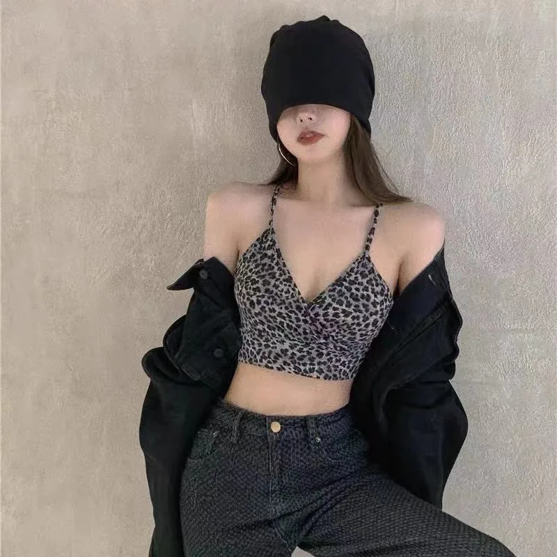 

Women sexy all-match V-neck Sling Vest Fashion top