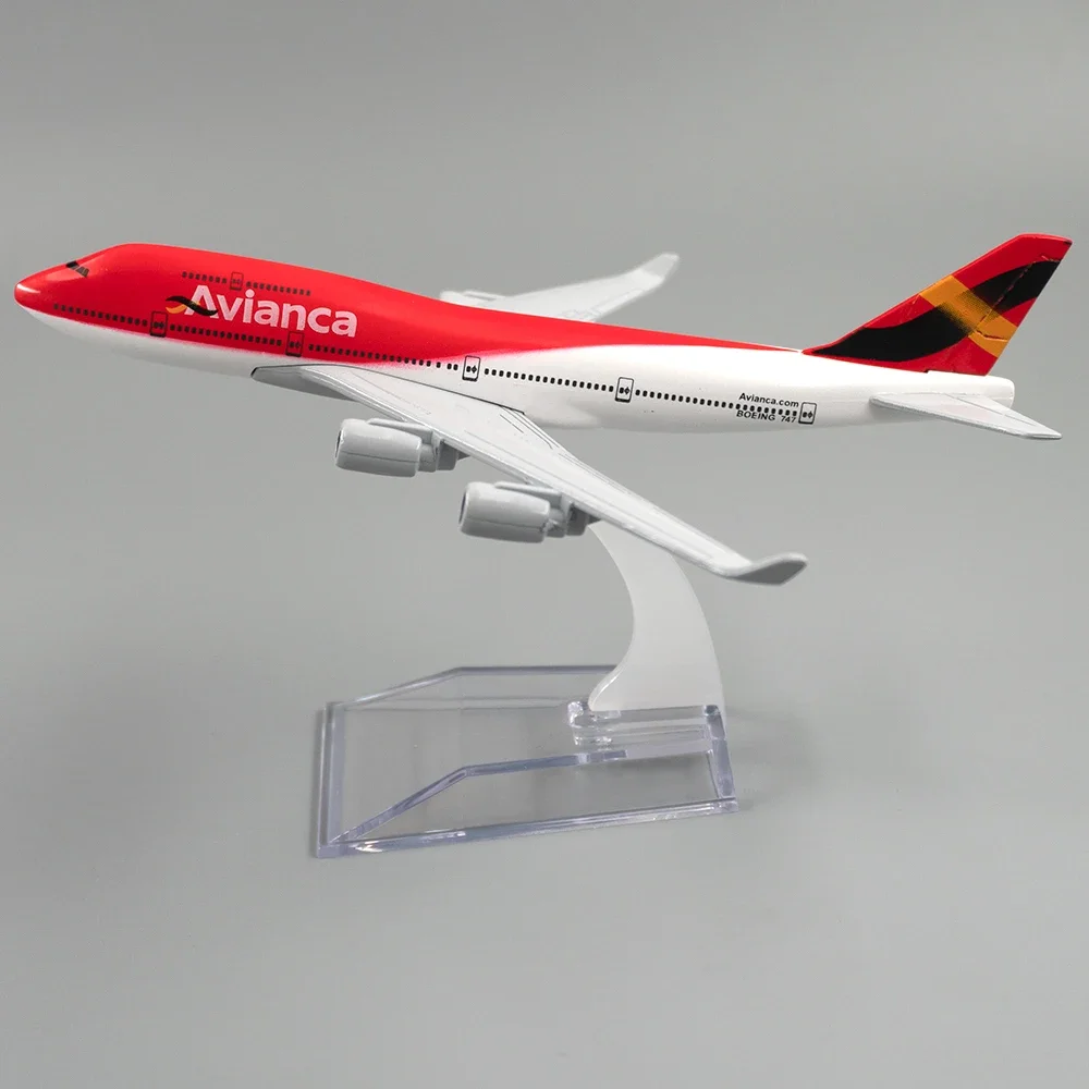 Фото Масштаб 1/400, самолет из сплава Boeing 747 Colombia Avianca Airlines, 16 см, самолет из сплава B747, модель игрушки, детская подарочная коллекция №5