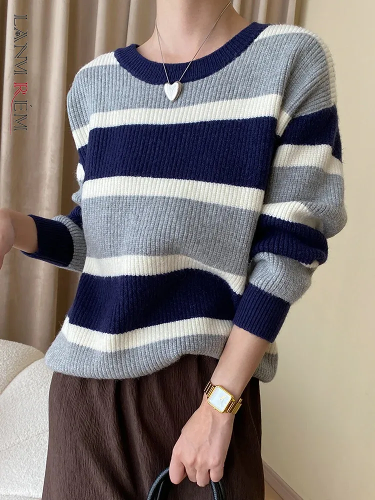 

[LANMREM] Striped Knitting Pullover Sweater For Women Round Neck Long Sleeve Loose Warm Tops Female 2023 Winter New 26D6451