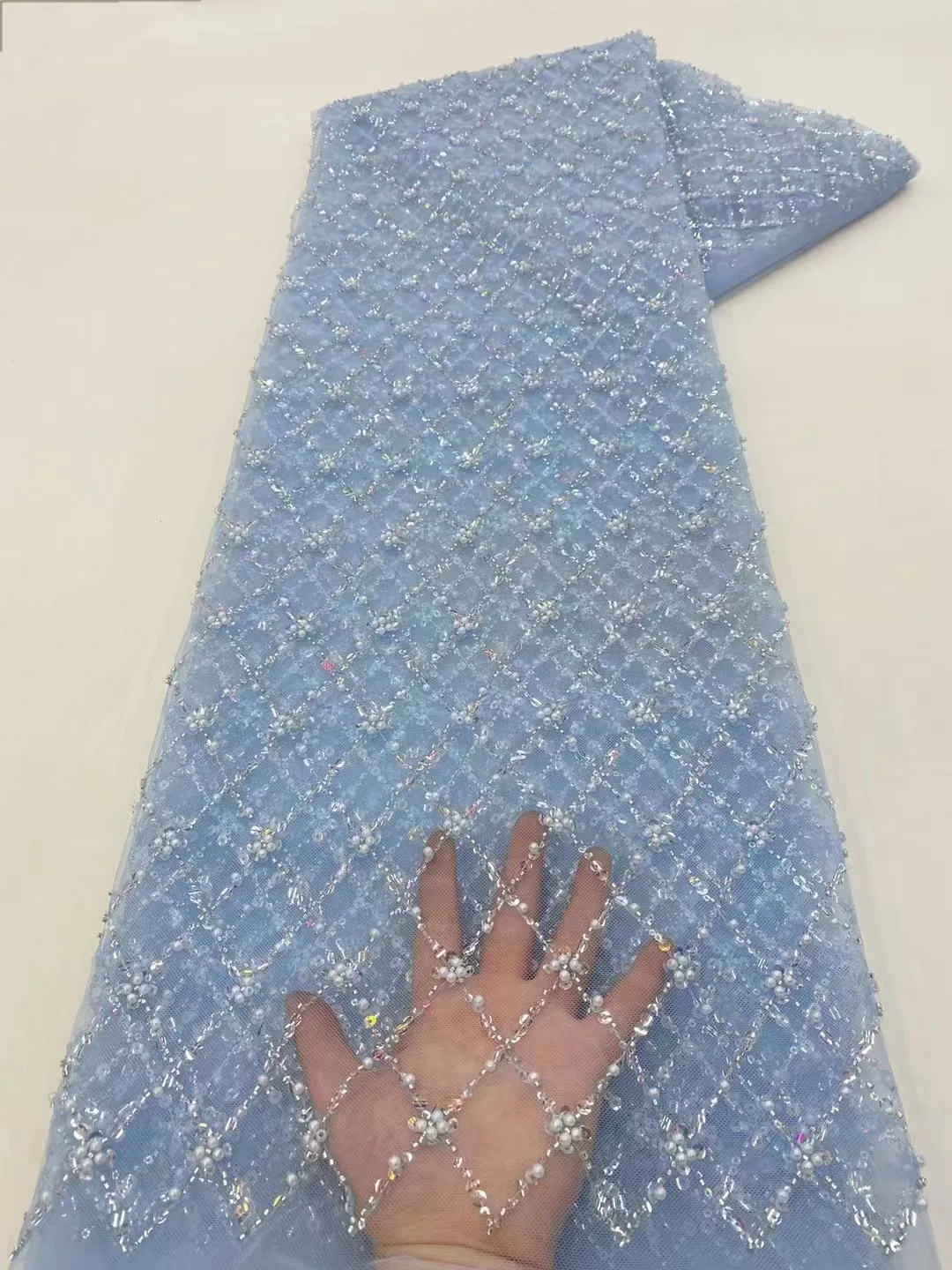 

2023 Модная элегантная французская вышивка, клетчатая кружевная ткань из бисера, африканская нигерийская ткань с блестками для свадебного платья qf0768