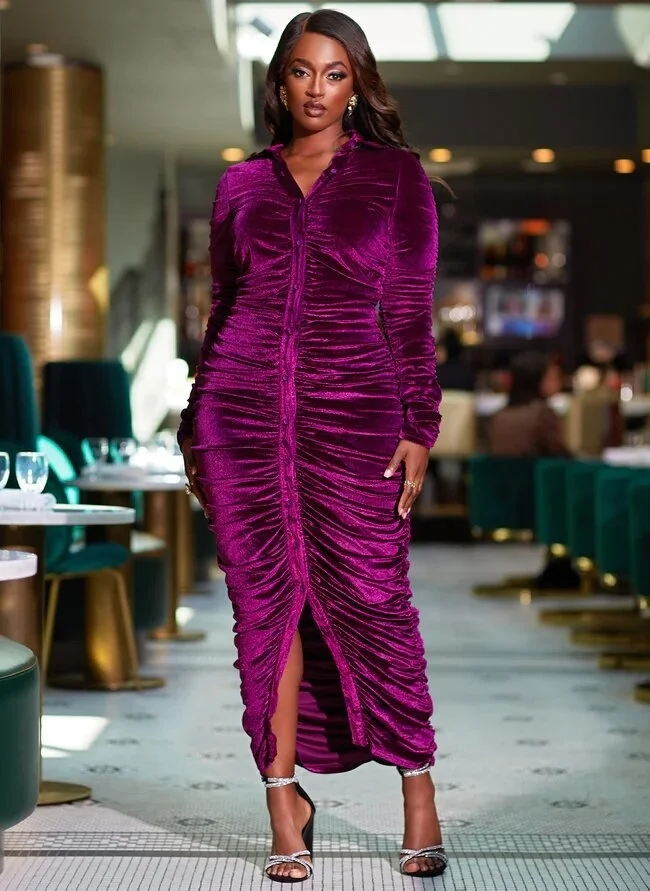 

Женское облегающее бархатное платье, элегантное Плиссированное фиолетовое платье с отложным воротником, длинным рукавом, пуговицами и разрезом, Осень-зима