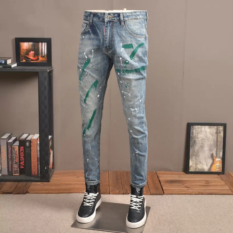 Рисунок 2 - Джинсы мужские в стиле ретро