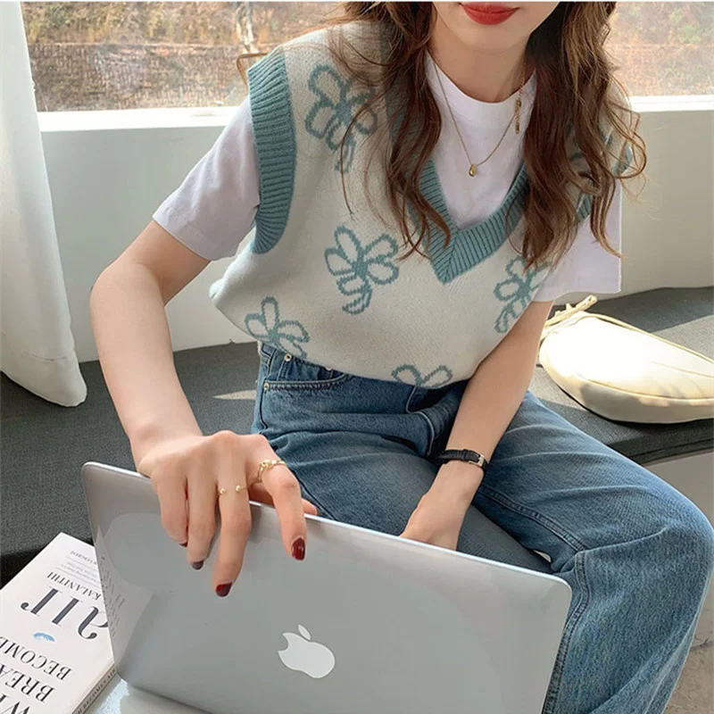 

4colors 2022 Spring and Autumn korean style Floral v neck knitted sleeveless vest sweaters womens pullovers womens vests (X1795)