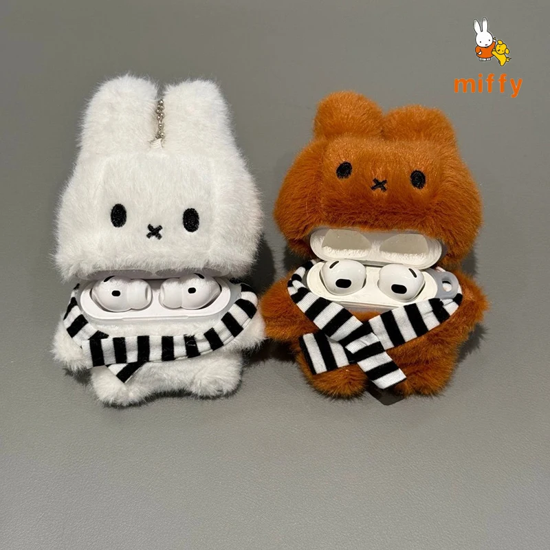 Фото Милый плюшевый чехол для наушников Miffy, подходит для Airpods 4, 3, Pro3, милый плюшевый стереоскопический чехол-кролик, защита от падения, подарок для девочек №1