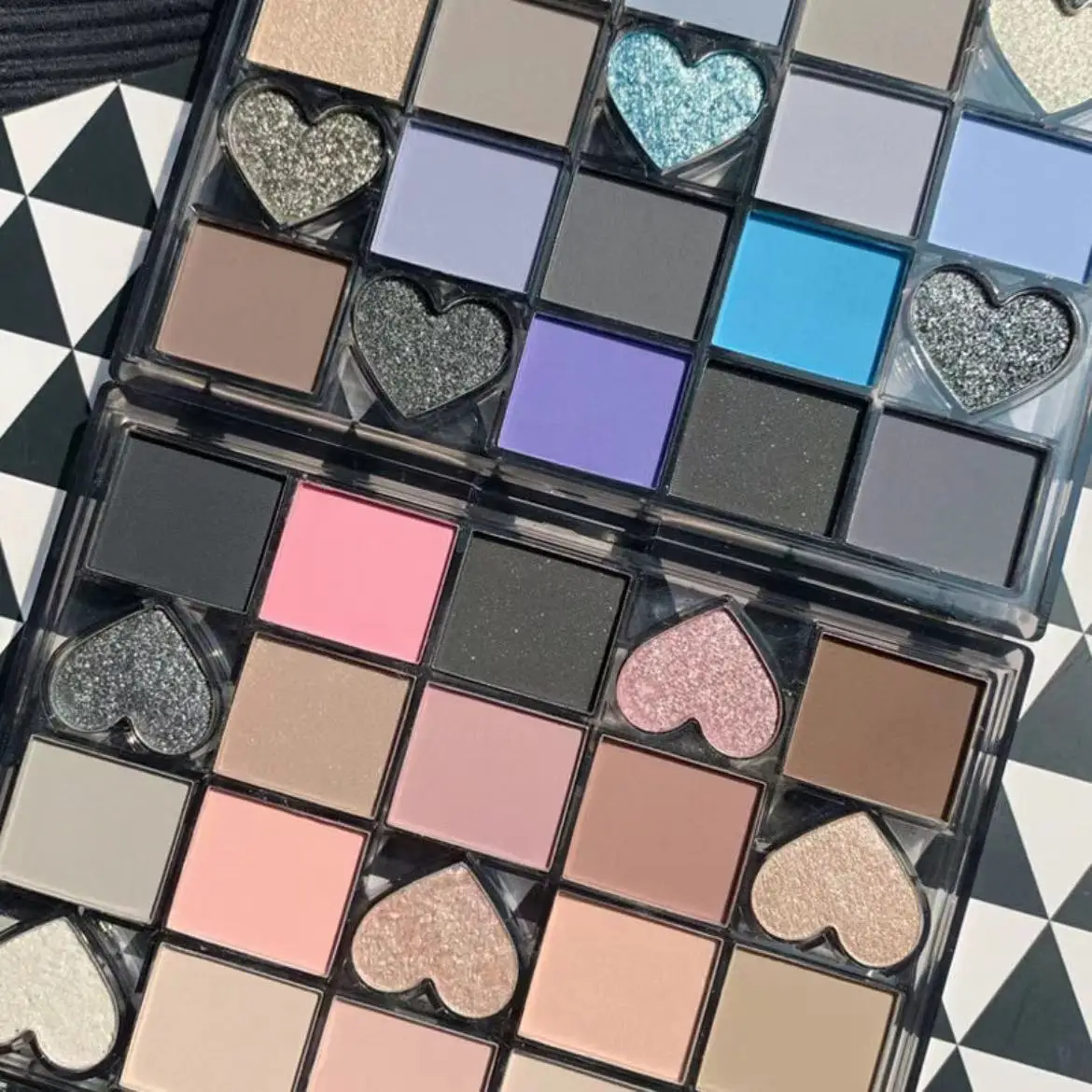 

20 Colors Biya Fllow Your Heart Sweet Cool Hot Girl Eye Makeup Eyeshadow Palette