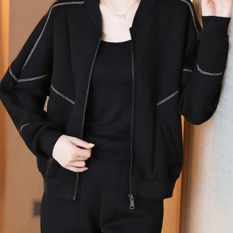 Черная тонкая укороченная куртка больших размеров женская одежда с длинным
