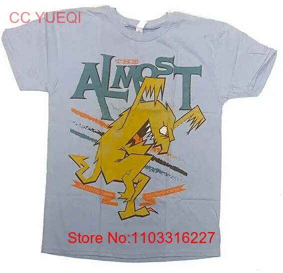 Футболка почти Monstour (The) только новая большая