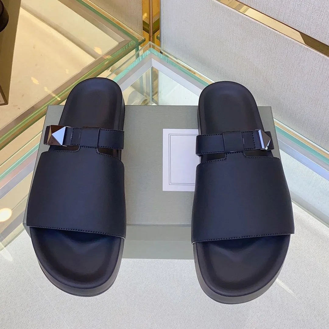 

Summer Men Slippers Genuine Leather Luxury V Brand Rivets Shoes 2023 Beach Outdoor Flip Flops Business Causal Men Shoes