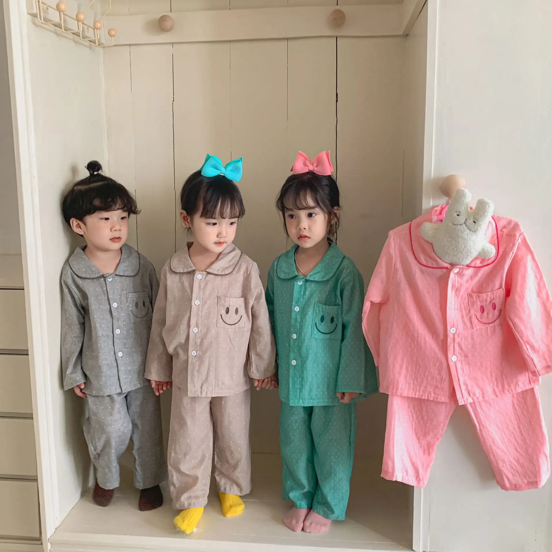 

Children Fashion Casual Pajamas Set Girl Candy Color Smiley Turn-down Collar Single Breasted Sleepwear And Loose Cotton Pants