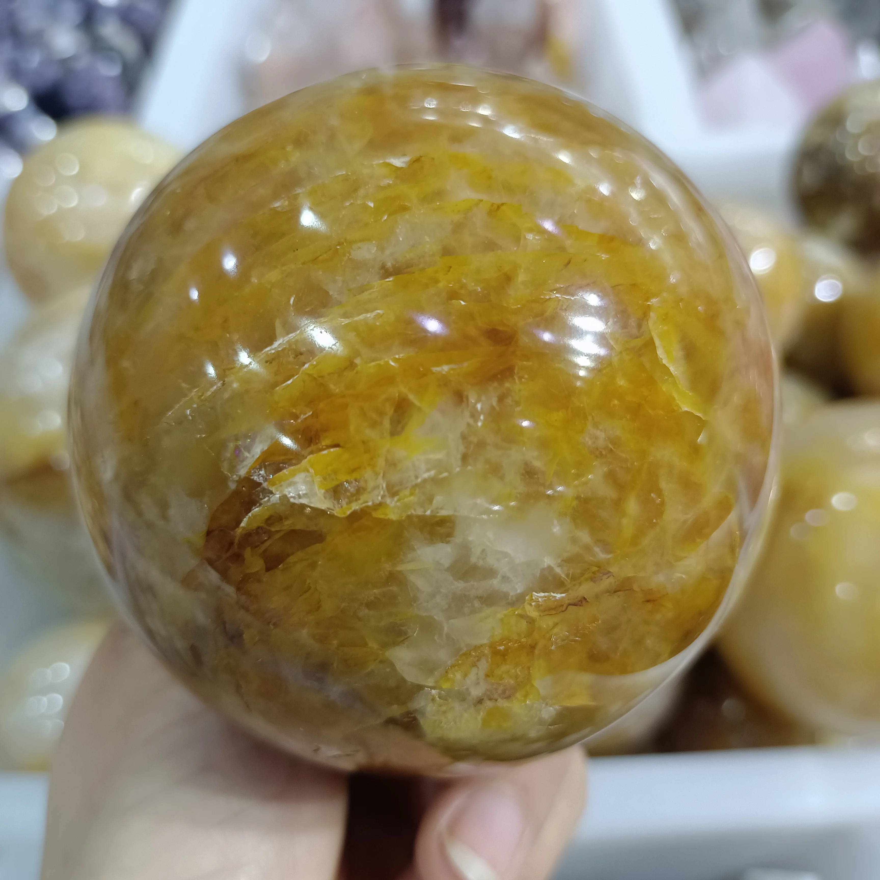 

NATURAL YELLOW GUMFLOWER STONE BALL CRYSTAL ENERGY HEALING DECORATION