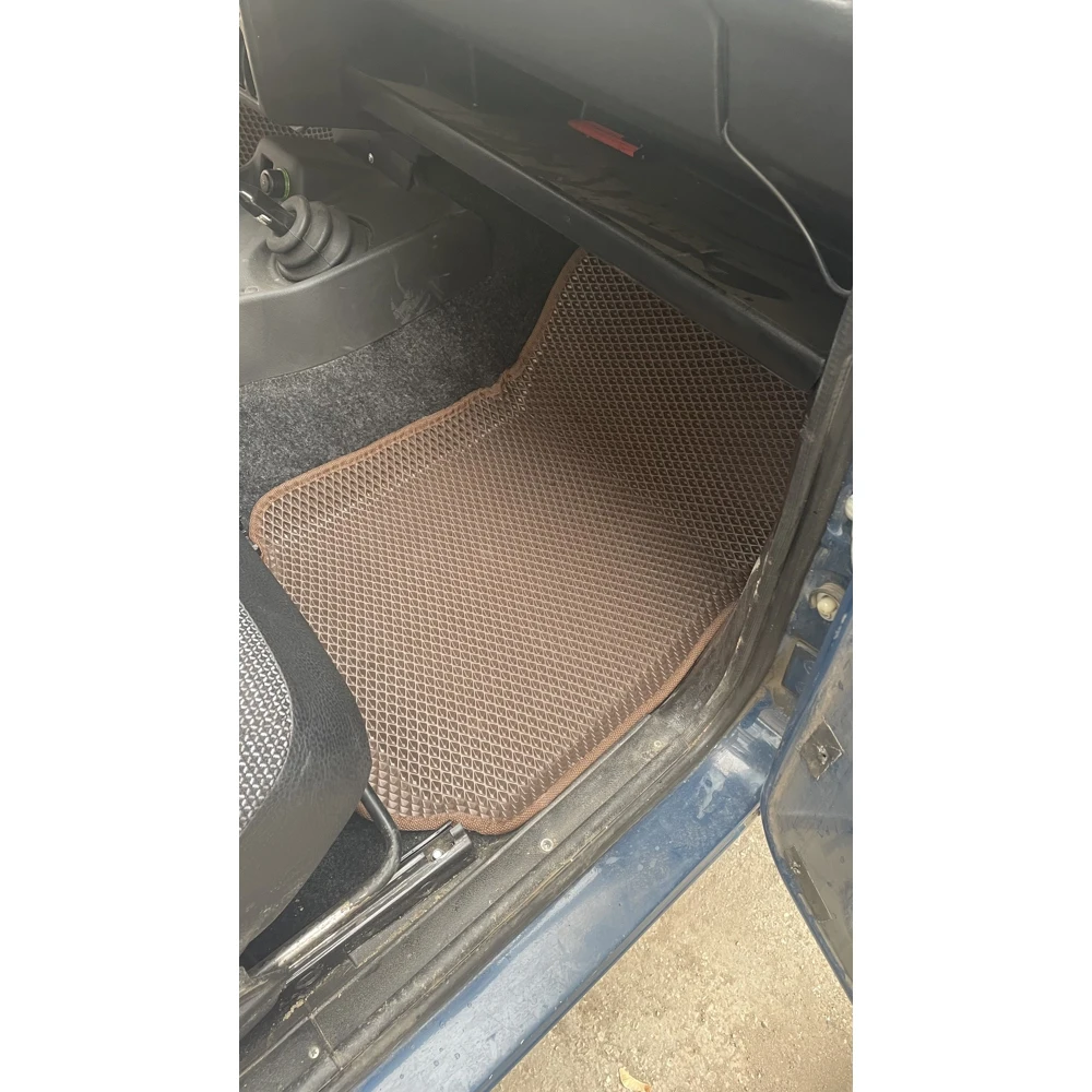 Новинка! Коврики Ева с Пресс Бортами на Lada Niva 3-х дверная и Urban PREMIUM коричневый |