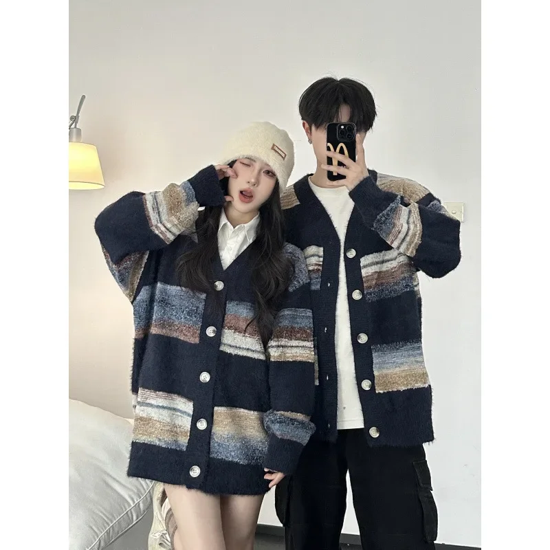 Осень-зима 2023 нишевый дизайн в парном стиле чувственный вязаный кардиган с