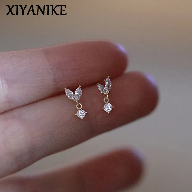 

XIYANIKE Summer Cute Crystal Stud Piercing Earrings For Women Beauty Fashion New Ear Jewelry Party Girl Gift Pendientes