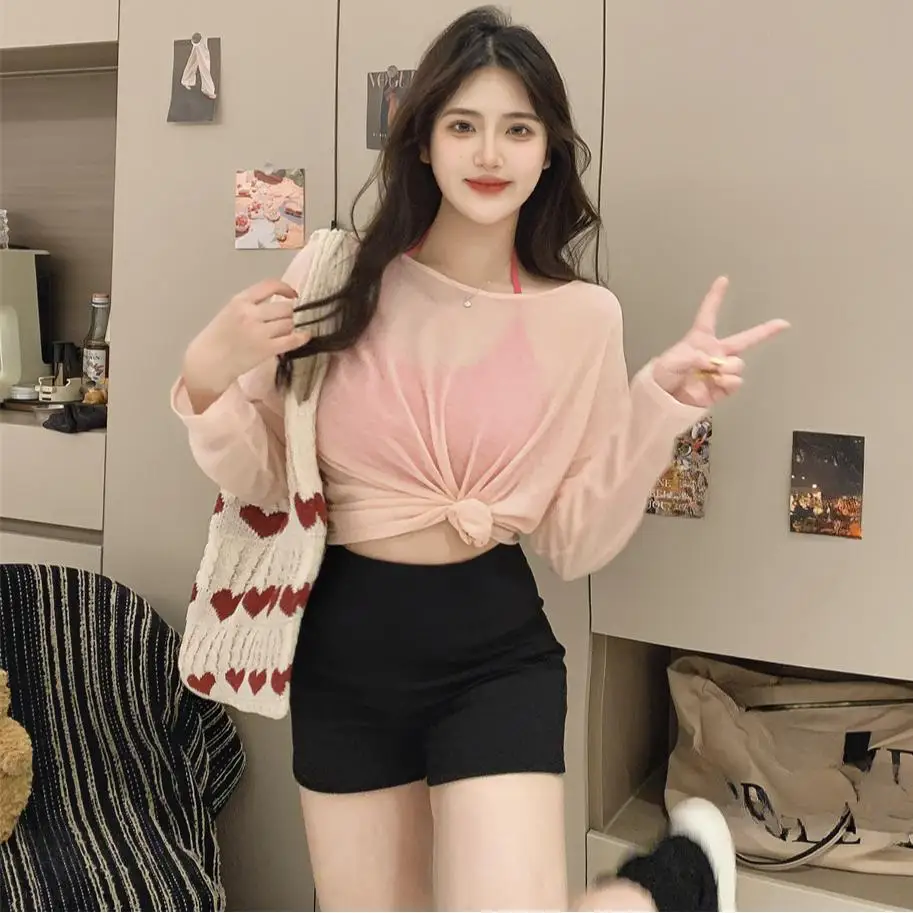 Женские футболки Weet Spicy розового цвета из полиэстера