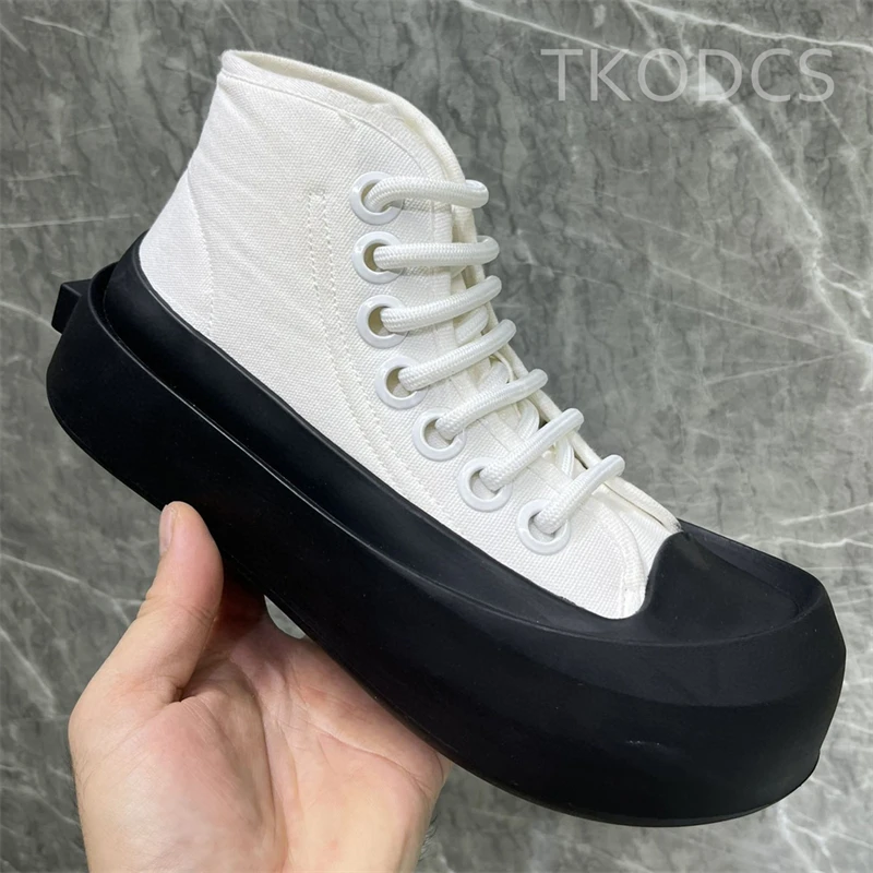 

New Fashion Autumn Lovers Boots Brand Sneakers Canvas Ankle Short Lace Up Boots Big Round Toe Platform High Top Couple Sneakers