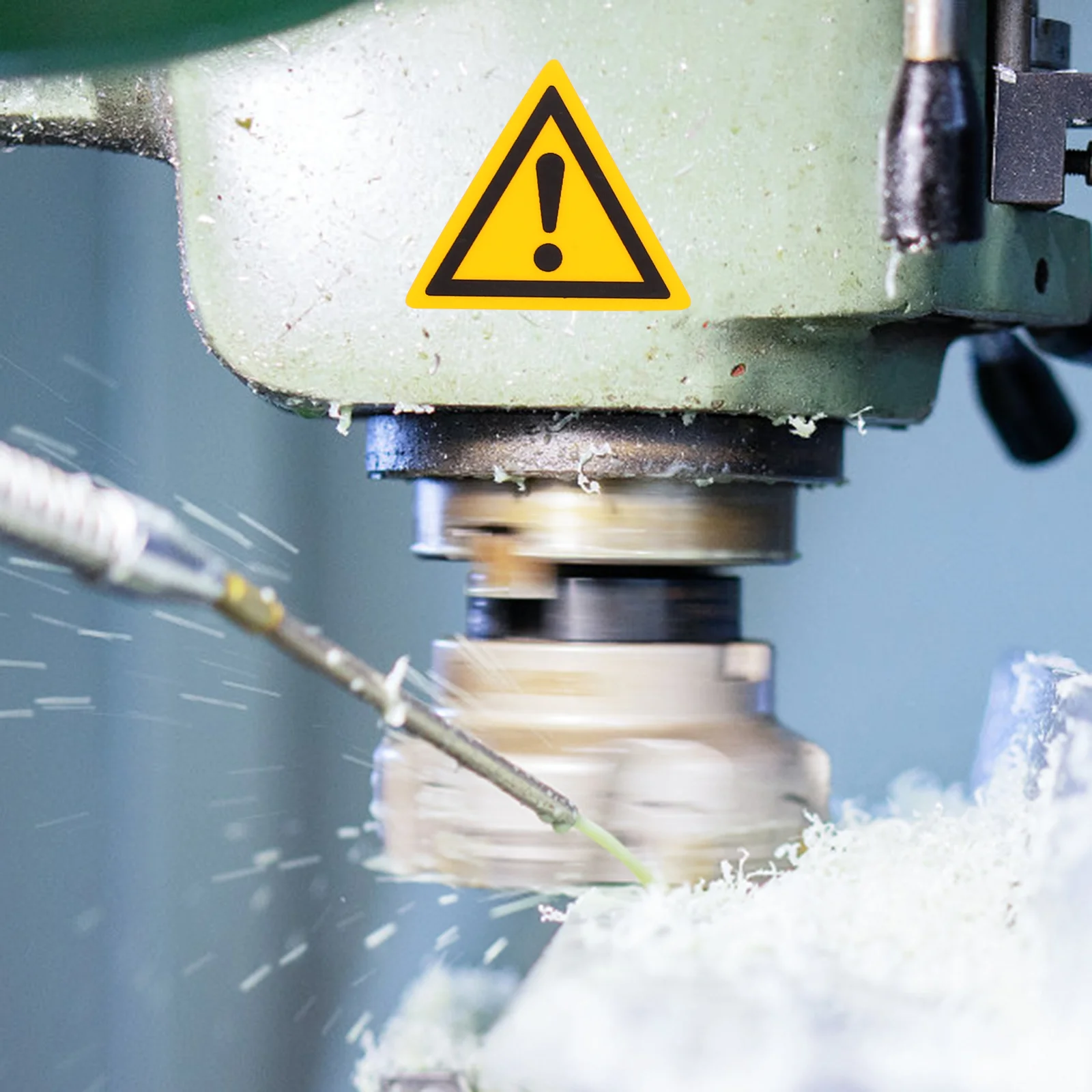 Рисунок 3 - наклейки для опасных участков