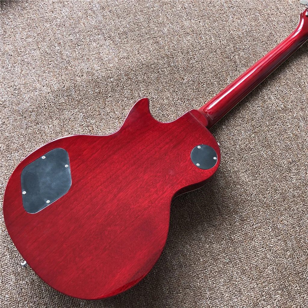 Новое поступление красная электрическая гитара с черным грифом и красочным