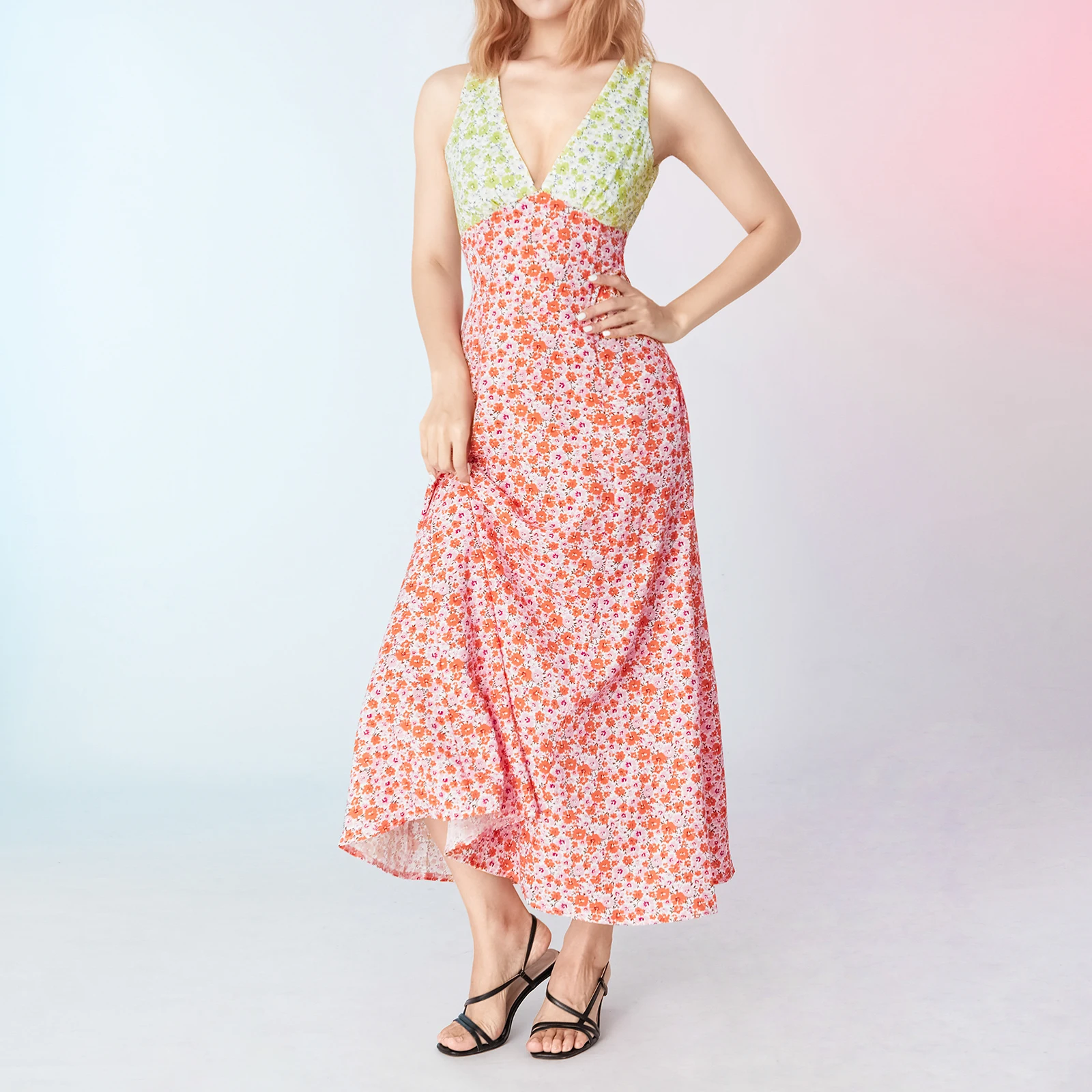 

Женское богемное длинное пляжное платье без рукавов с глубоким V-образным вырезом и цветочным принтом